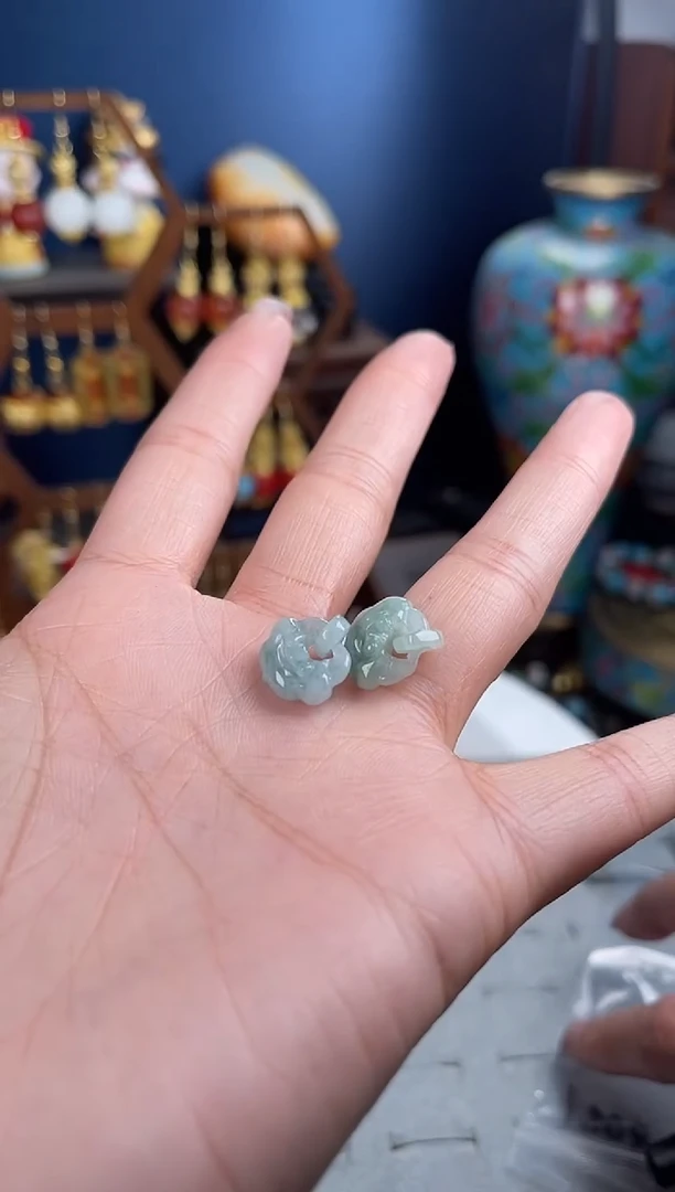 未镶嵌挂件翡翠日****咩，120897