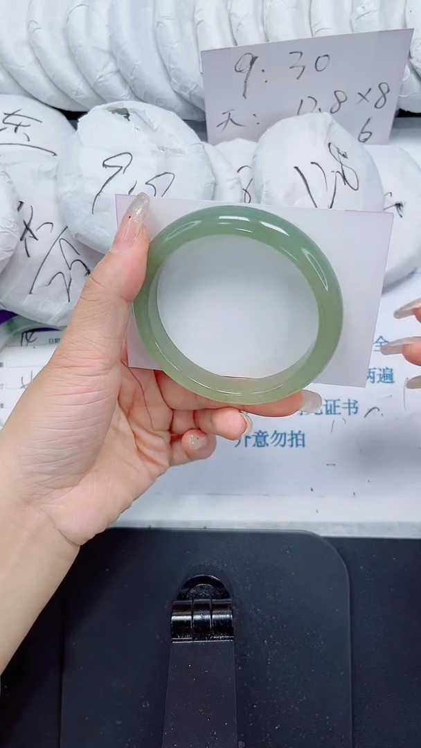石英质玉手镯未镶嵌15-60.6