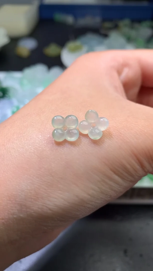 未镶嵌定制翡翠毛货  7-3.3