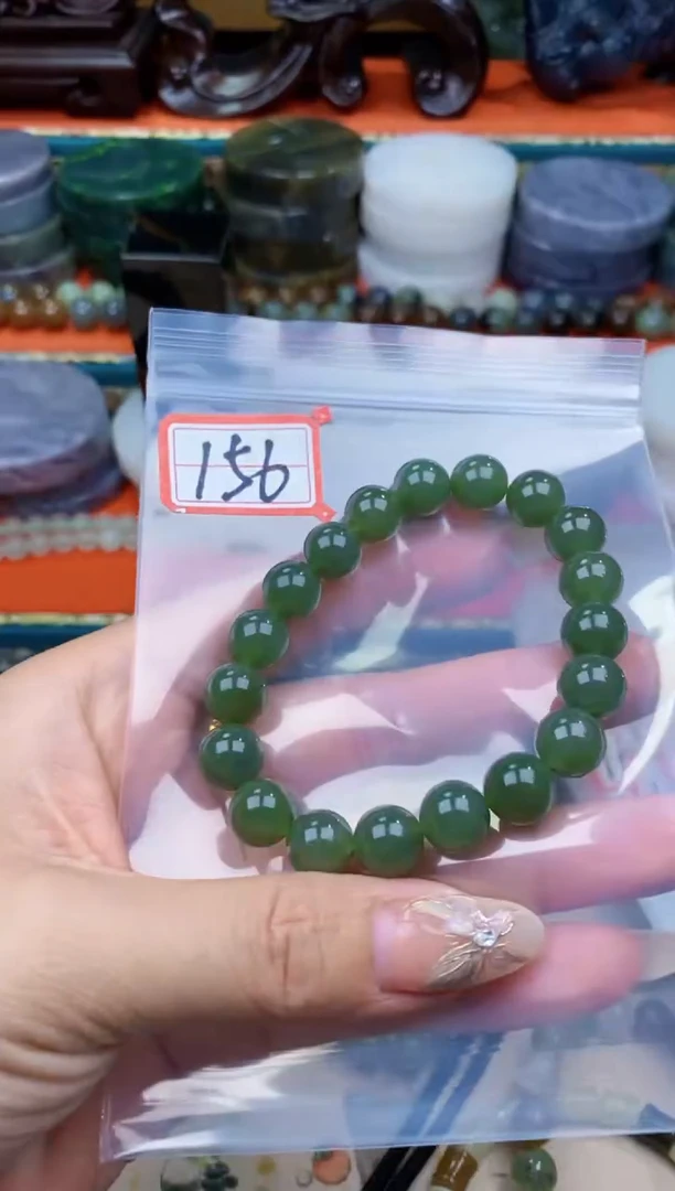 和田玉未镶嵌颈饰和田玉