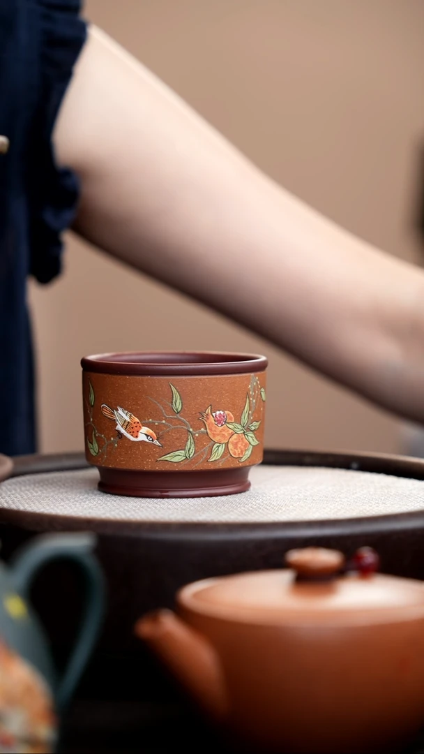 茶壶紫砂老段泥粉浆汉瓦杯泥绘石榴