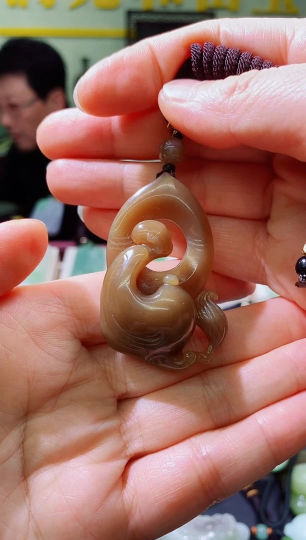 和田玉（糖玉）未镶嵌吊坠(不含链)和田玉糖玉悟道挂件