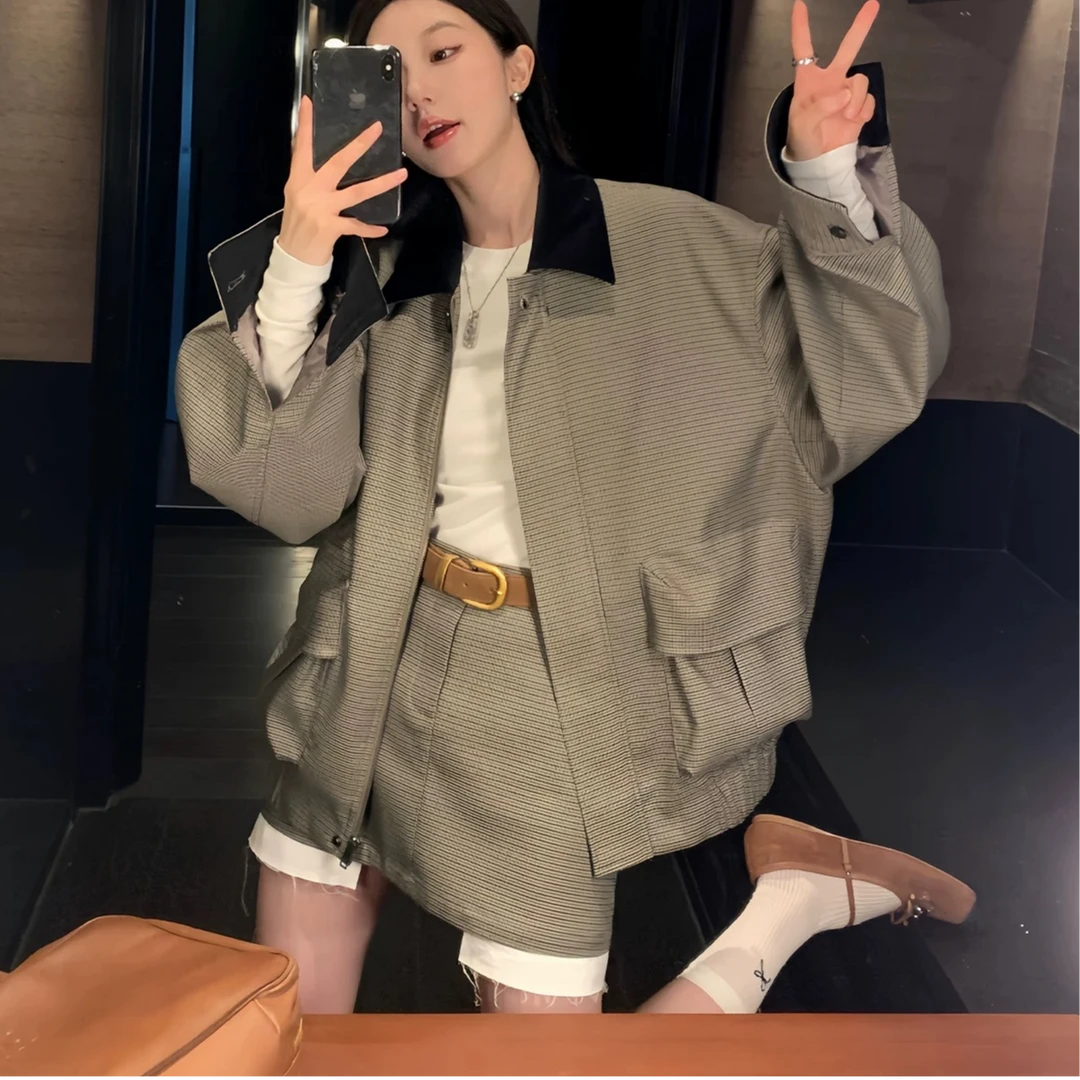 高级感韩系时尚套装女2025早春新款撞色气质撞色口袋长袖外套短裙