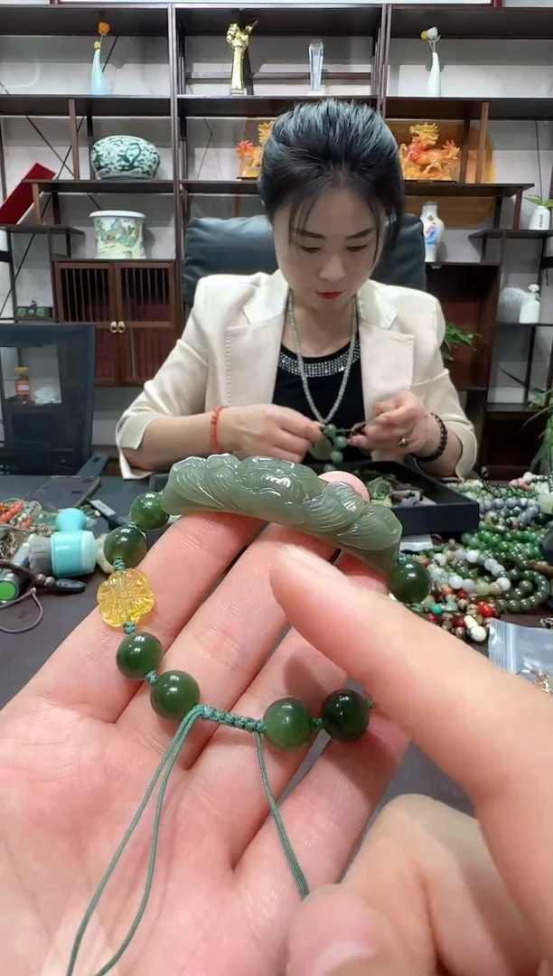 未镶嵌手链和田玉