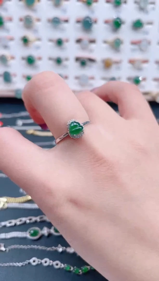 银S925镶嵌戒指翡翠天然翡翠