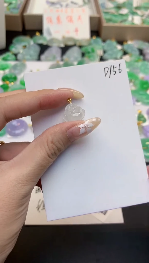 颈饰18K金镶嵌翡翠小****呆天然缅甸a货翡翠