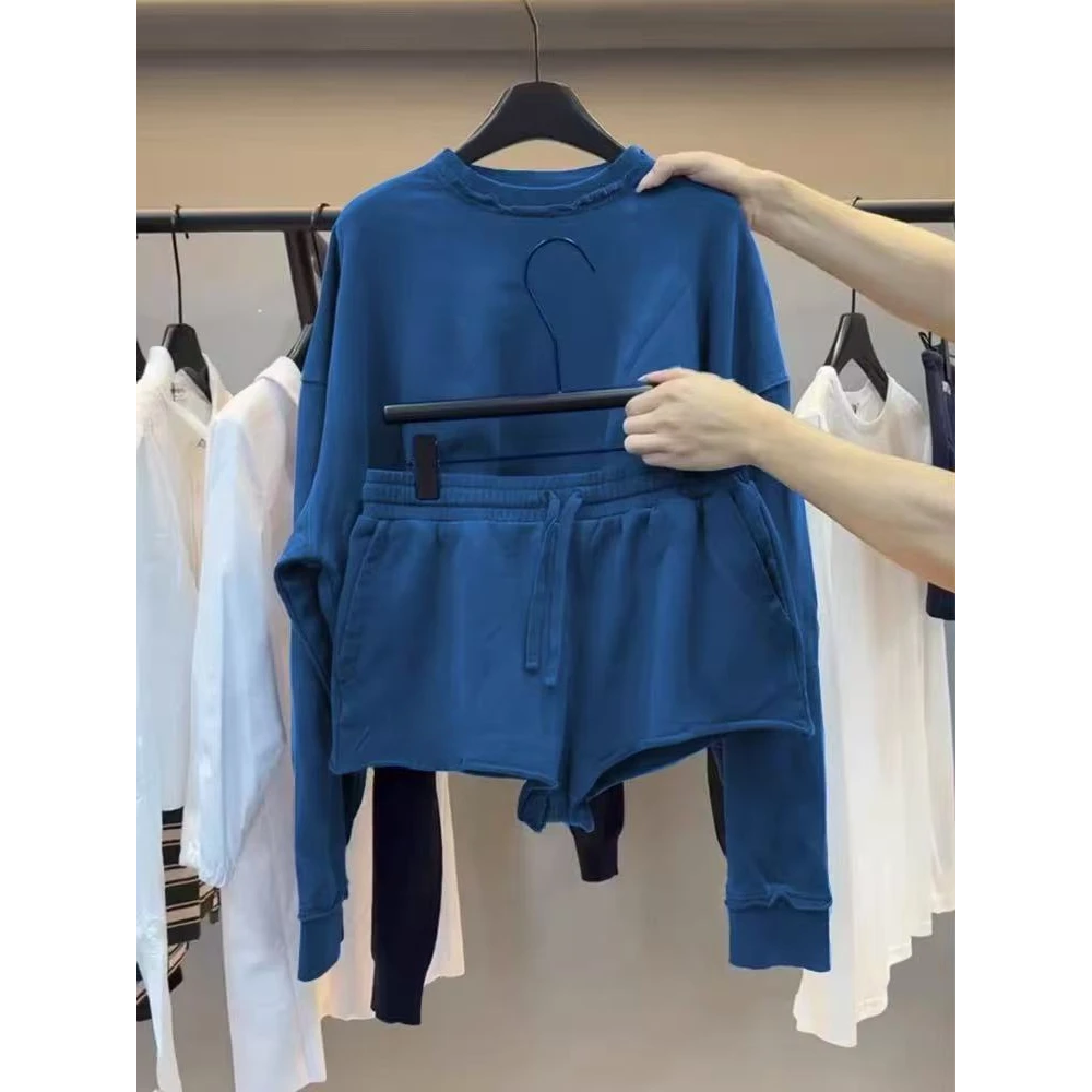 谁穿都好看！韩系气质穿搭高级感蓝色卫衣短裤休闲运动两件套装女