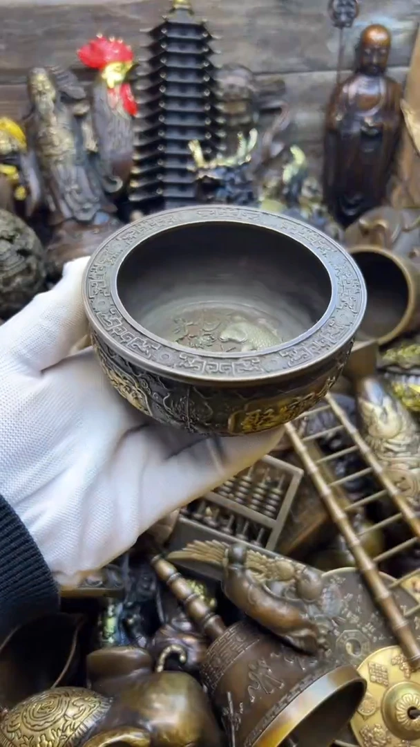 精美铜器，点击下单