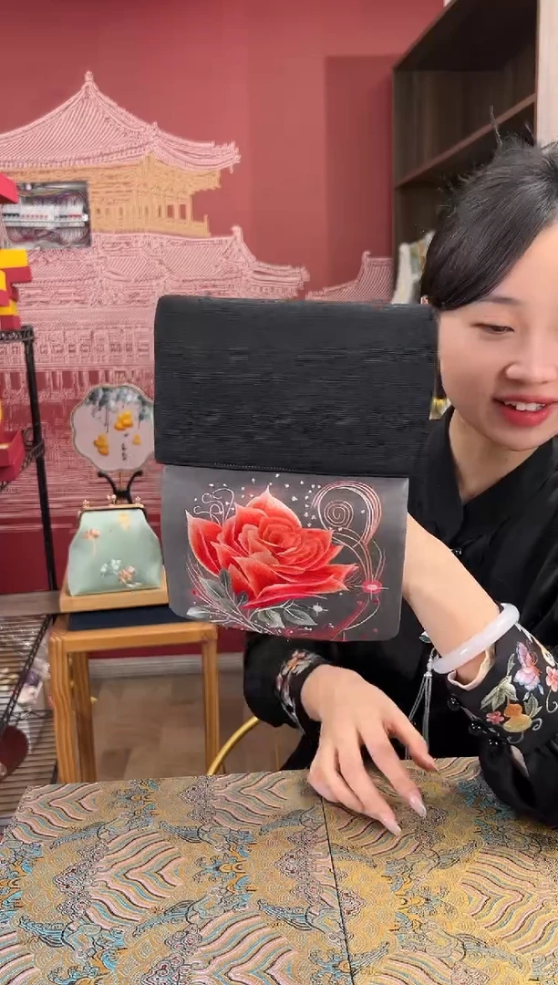 【闪购商品】刺绣苏绣手工刺绣包包