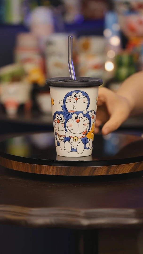 【闪购商品】摆件景德镇釉下彩绘设计师款式陶瓷