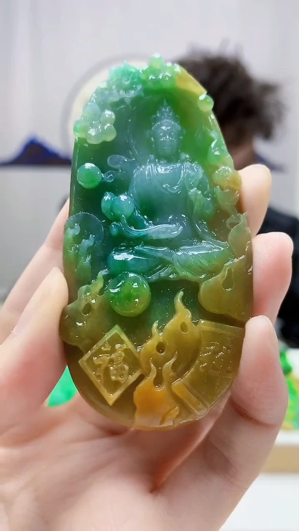 未镶嵌定制翡翠火*火4688zm-毛货挂件