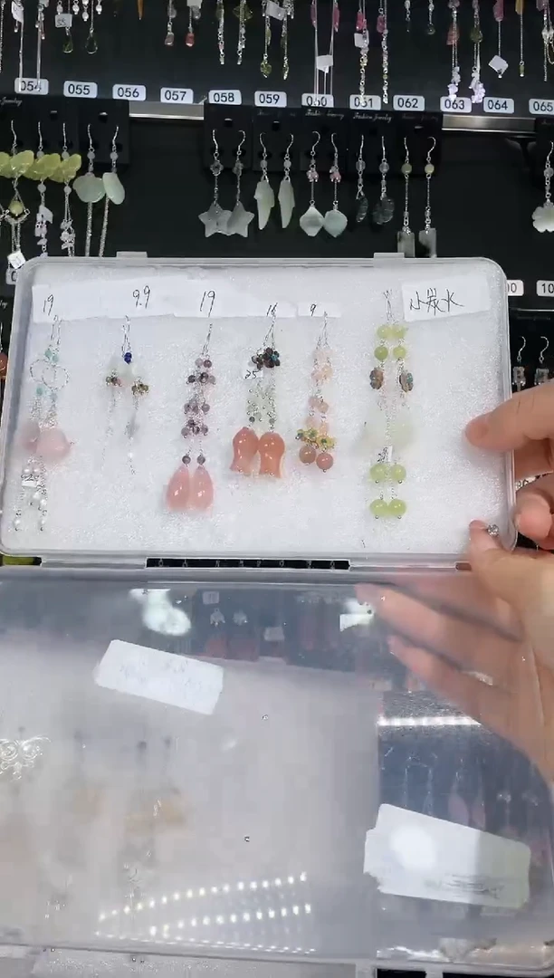 【闪购商品】紫晶耳饰银S925镶嵌小炭火