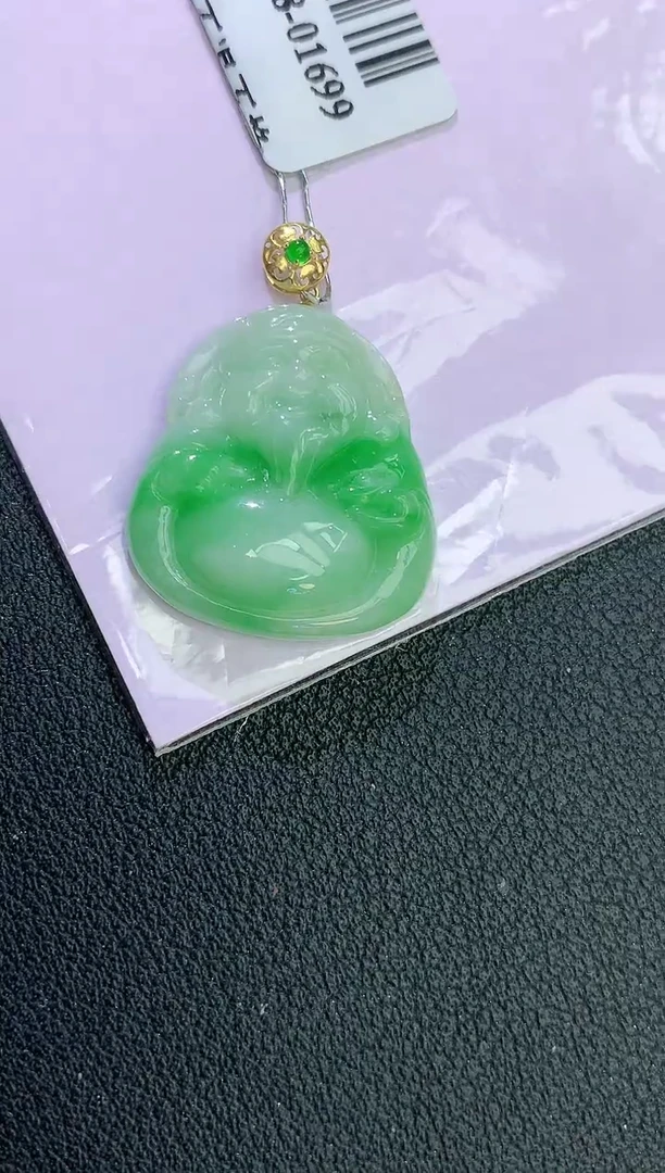 颈饰18K金镶嵌翡翠赠礼盒证书 麦麦