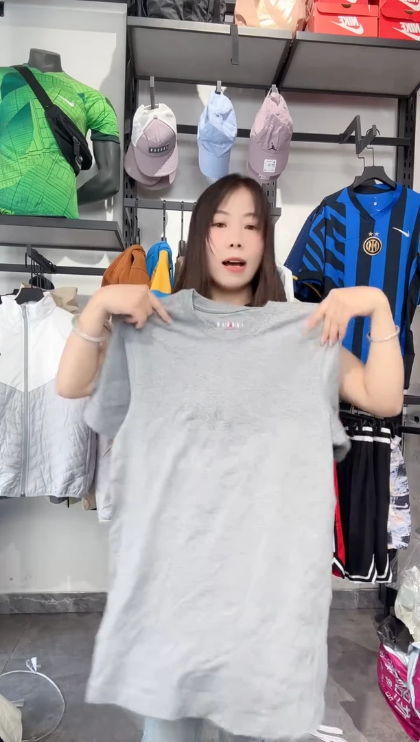 1549 编码 瑕疵款直播间过款为准 尺码