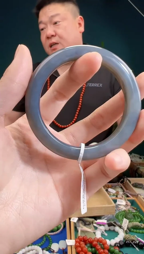 未镶嵌手镯和田玉多样性发货 拍一单发一个53