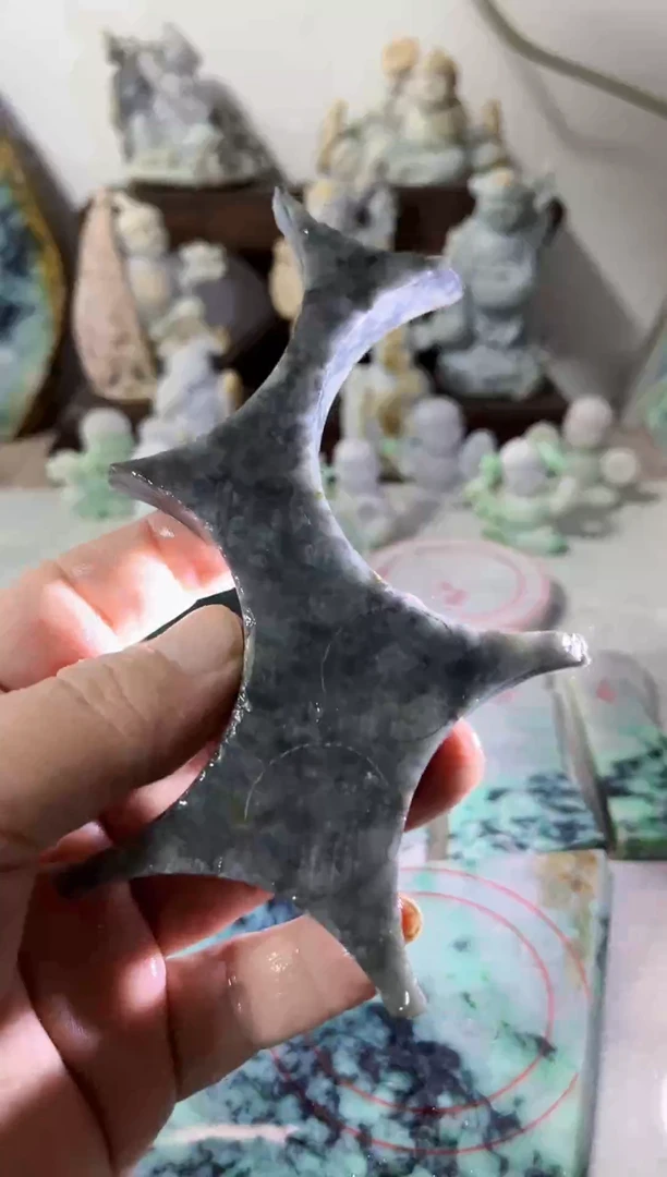 【闪购商品】翡翠吊坠(不含链)未镶嵌A1196
