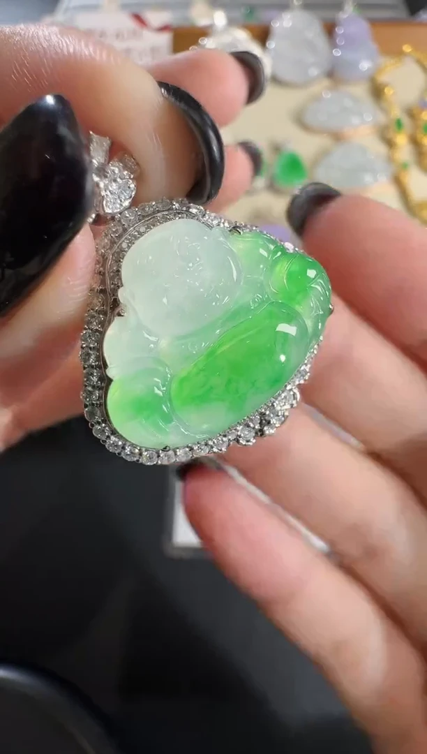 吊坠(不含链)18K金镶嵌翡翠【源头工厂】钻石镶嵌