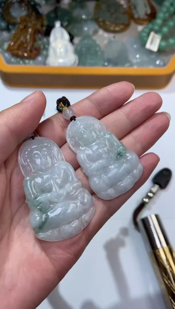 未镶嵌挂件翡翠375433  多人 多样性发一件