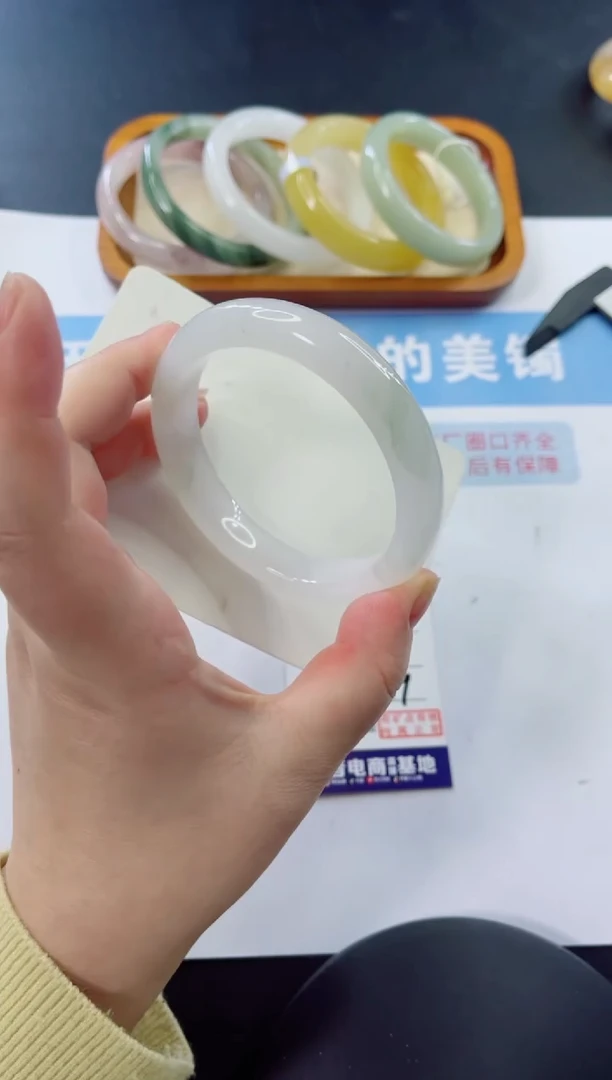 未镶嵌手镯石英质玉多样性发货A189-62