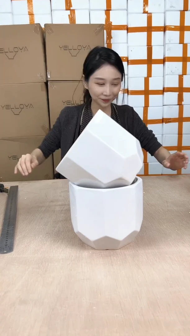 2八角白色中号15x13
