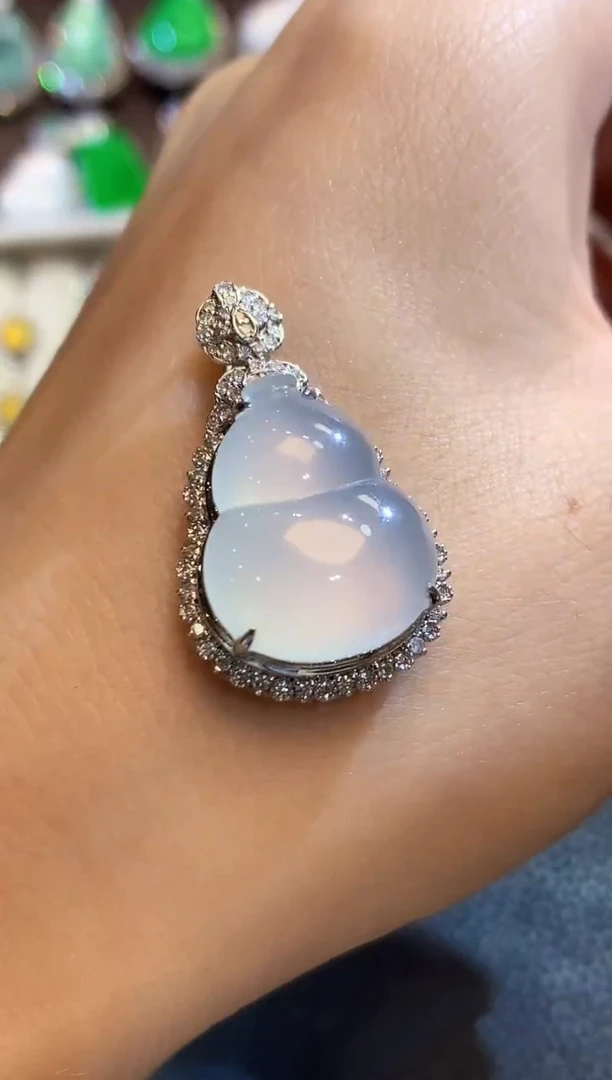 吊坠(不含链)18K金镶嵌翡翠a38