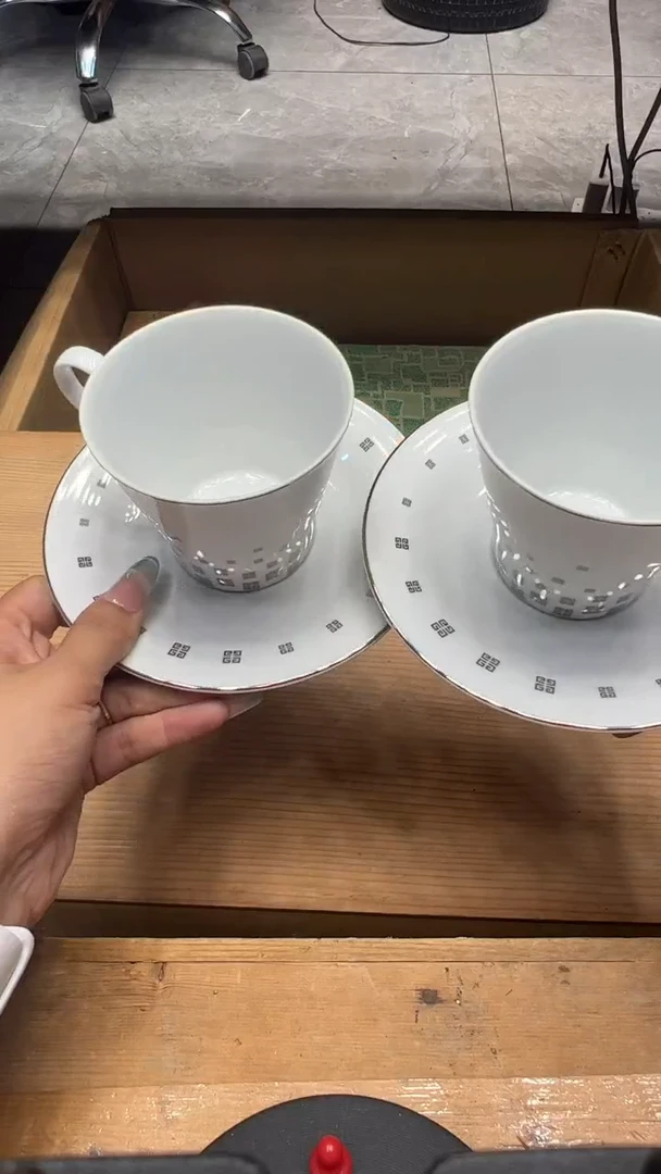 瓷器瓷器闪购商品 如图 中古品默认微瑕