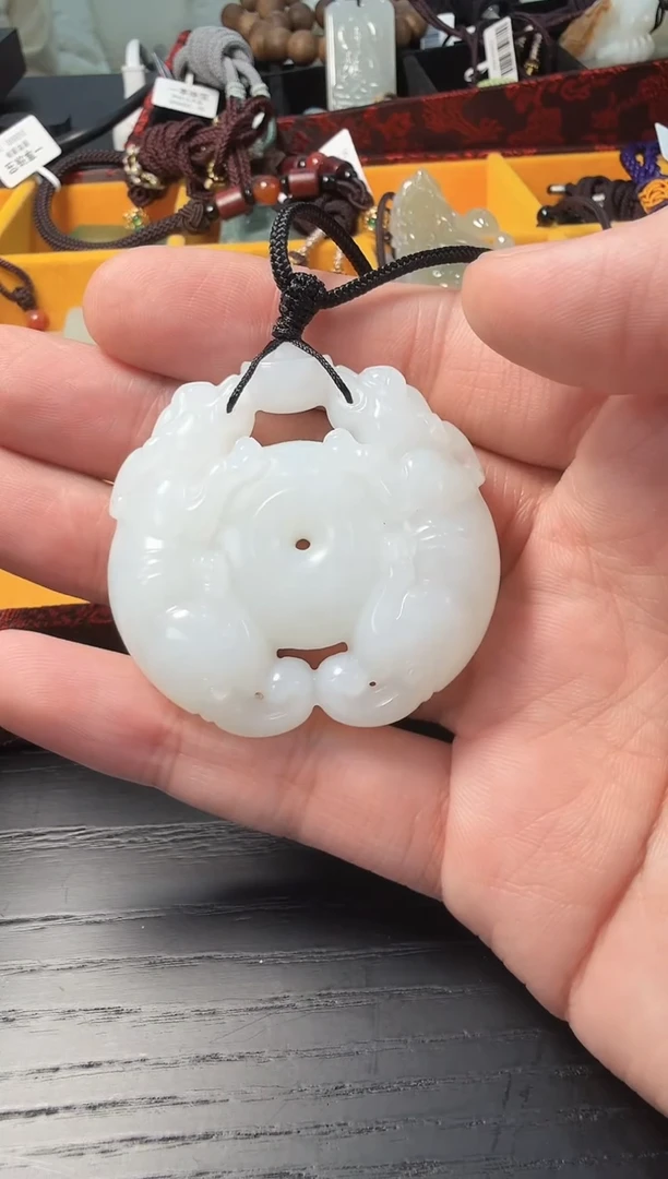 颈饰未镶嵌和田玉烈*?【6】