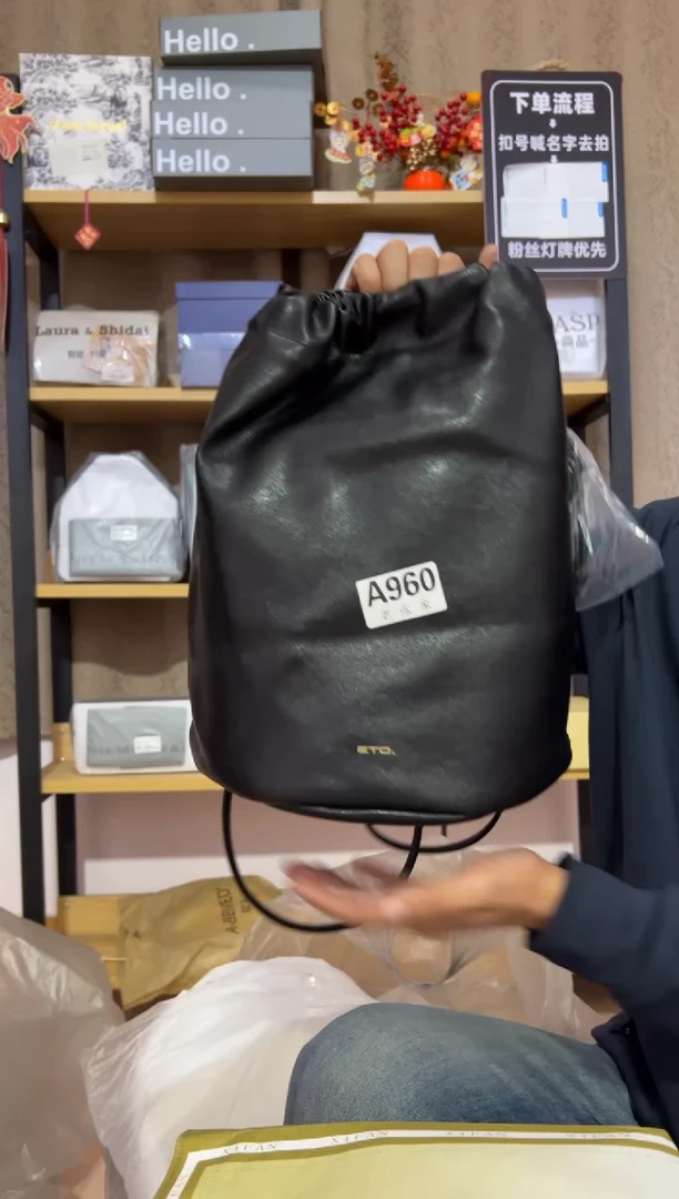 小牛剖层皮革老张家女包960