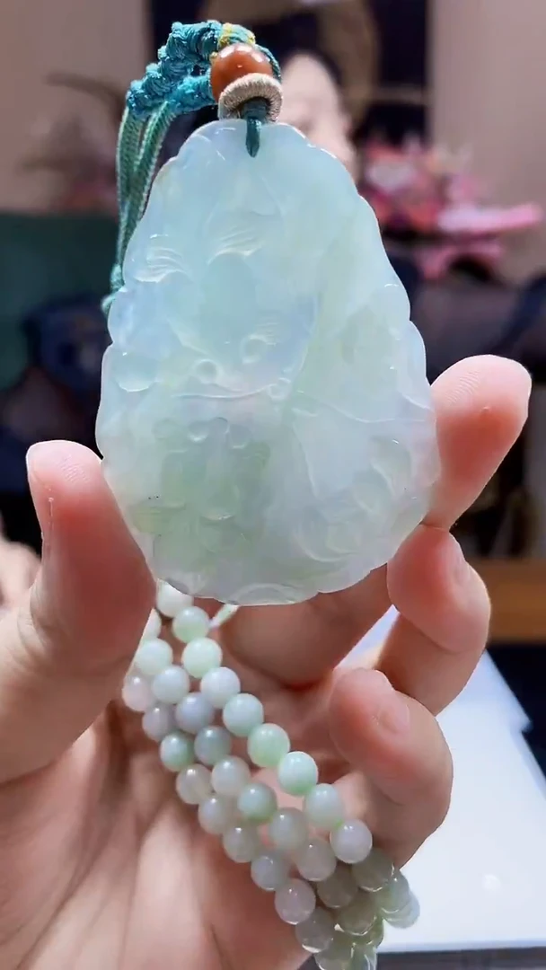 未镶嵌定制翡翠吊坠193