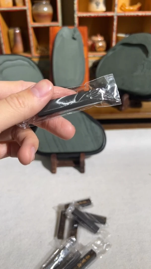 【闪购商品】书法14号 2钱 4成自熬广胶