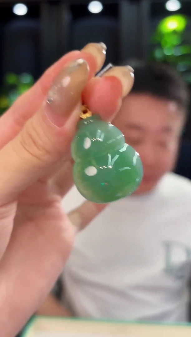 翡翠18K金镶嵌颈饰 缅料A货/支持复检/一件