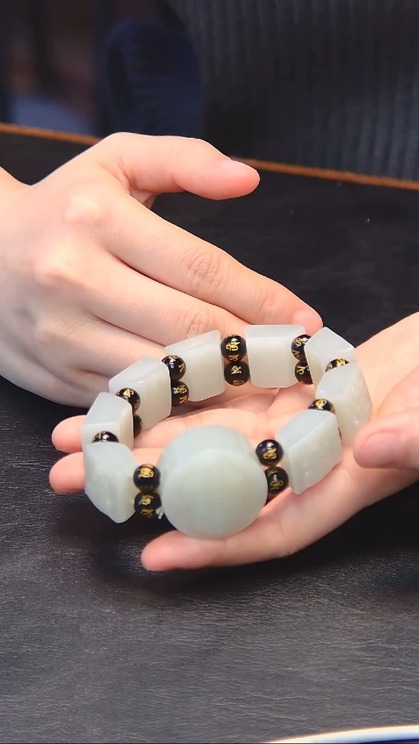 【闪购商品】和田玉手串未镶嵌手串