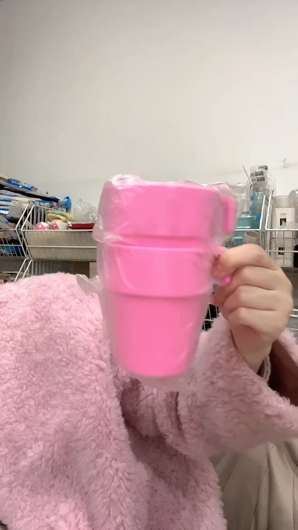 带挂钩塑料水杯（发2个）