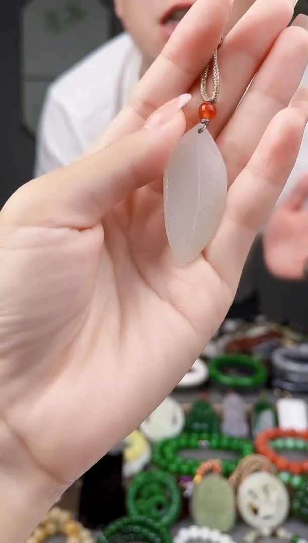 颈饰未镶嵌和田玉多样性发货 拍一单发一个