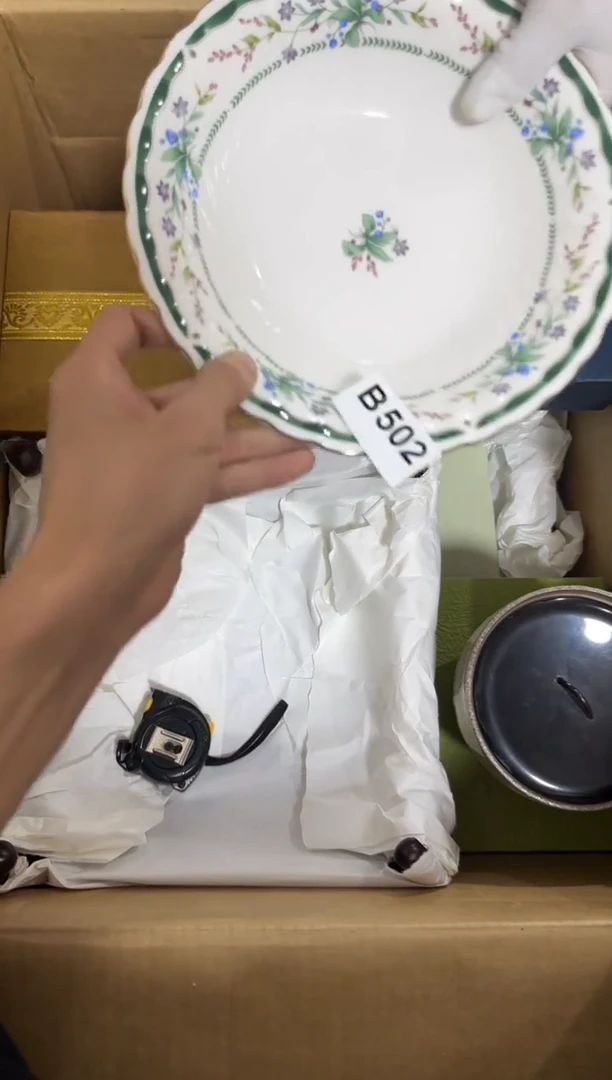 瓷片K****3502 中古商品，谨慎购买