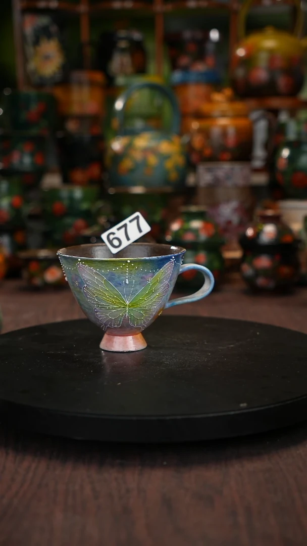 油画手绘釉下彩杯子677