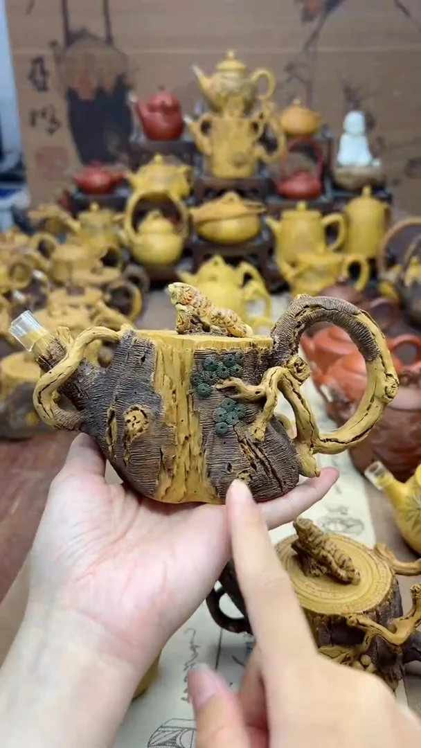 【闪购商品】紫砂茶壶枯木逢春猛虎壶