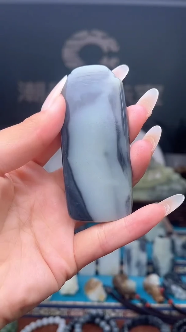 未镶嵌和田玉挂件1