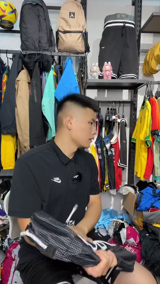 318编码 瑕疵修复以直播间为准 尺码