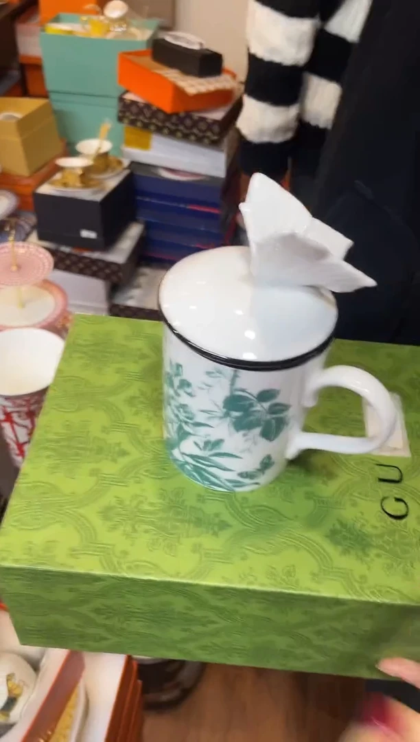 杯鸿辉家品牌瓷器，京东包邮！