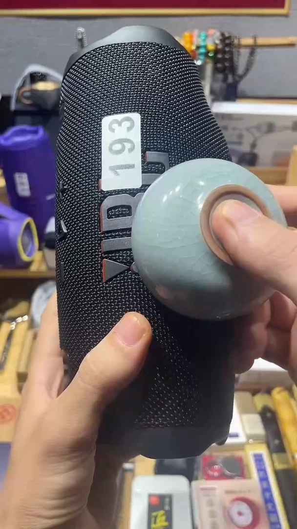 瓷片闪购商品 如图所示