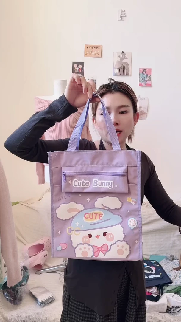 卡通图案学生包包