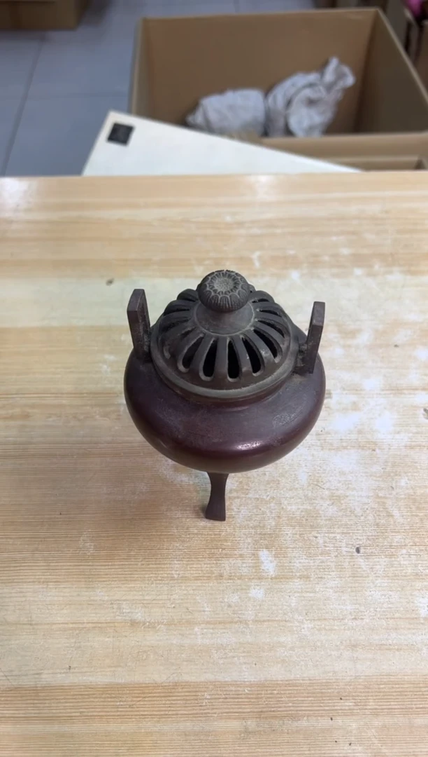 .高15 默认微瑕，no退no换，介意勿拍