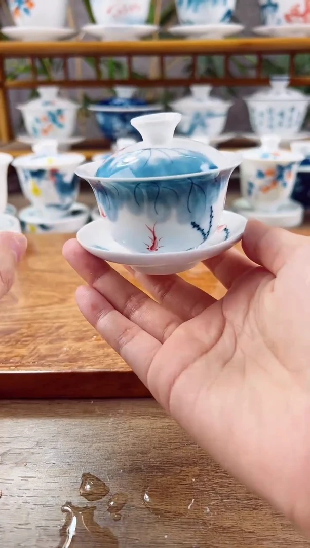 【闪购商品】微瑕线条莲80ml三才盖碗