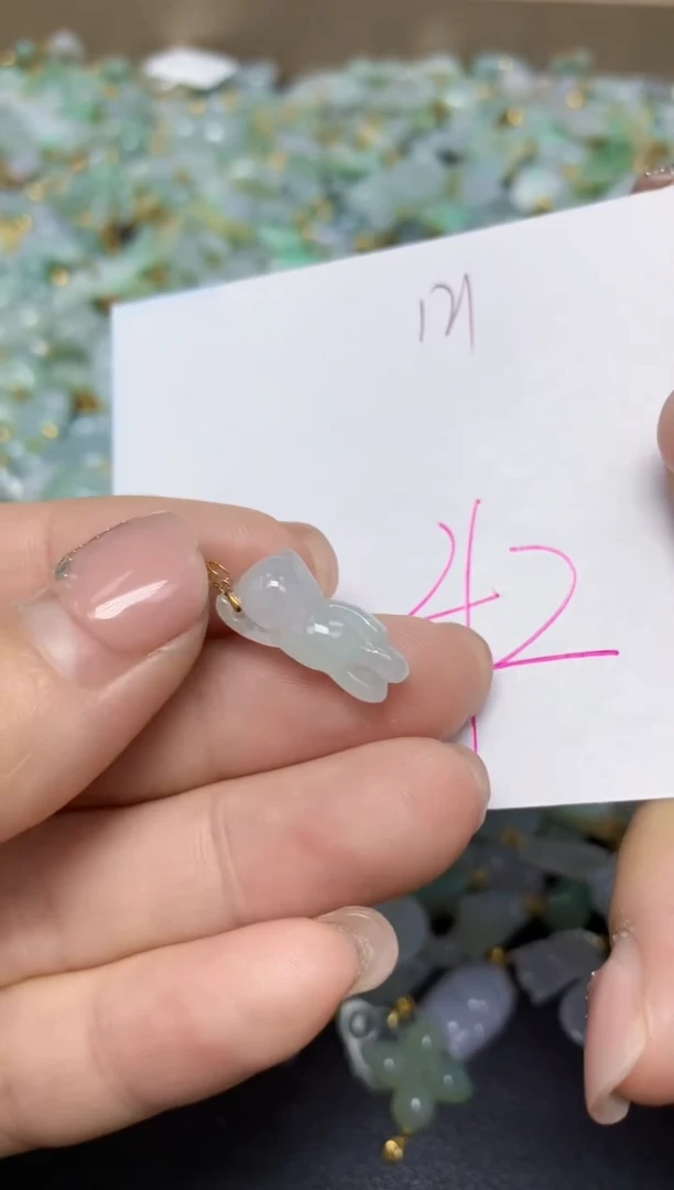 【闪购商品】翡翠挂件18K金镶嵌 天然翡翠A货