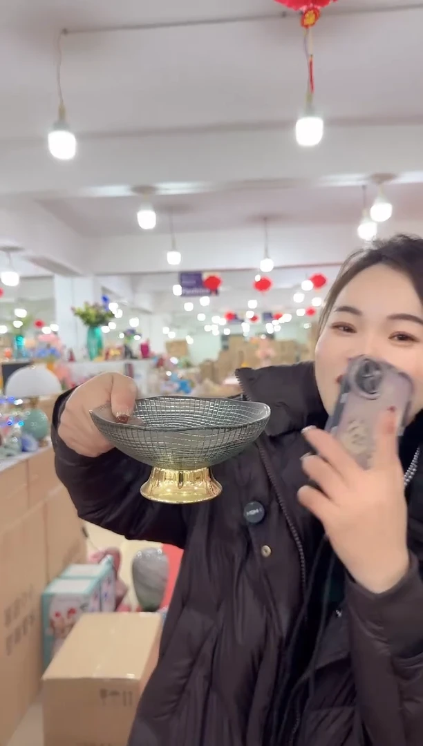 【闪购商品】无铅玻璃甄选花器-l-早30