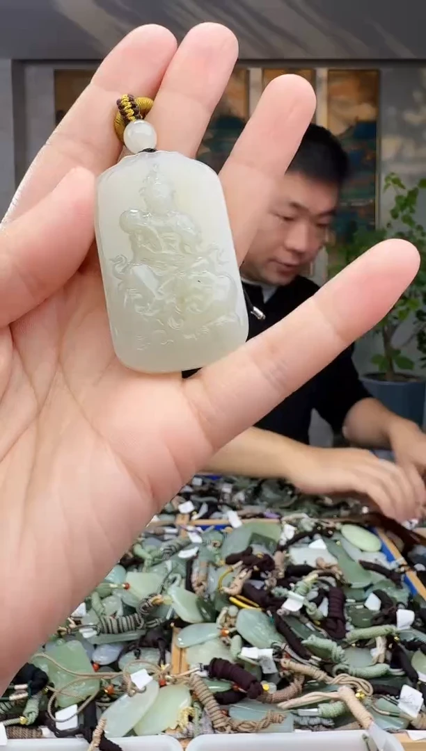 未镶嵌和田玉挂件拍一发一