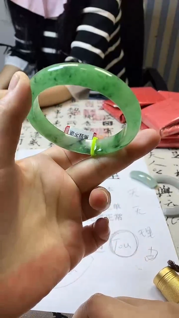 无非金属时尚手镯时尚款025