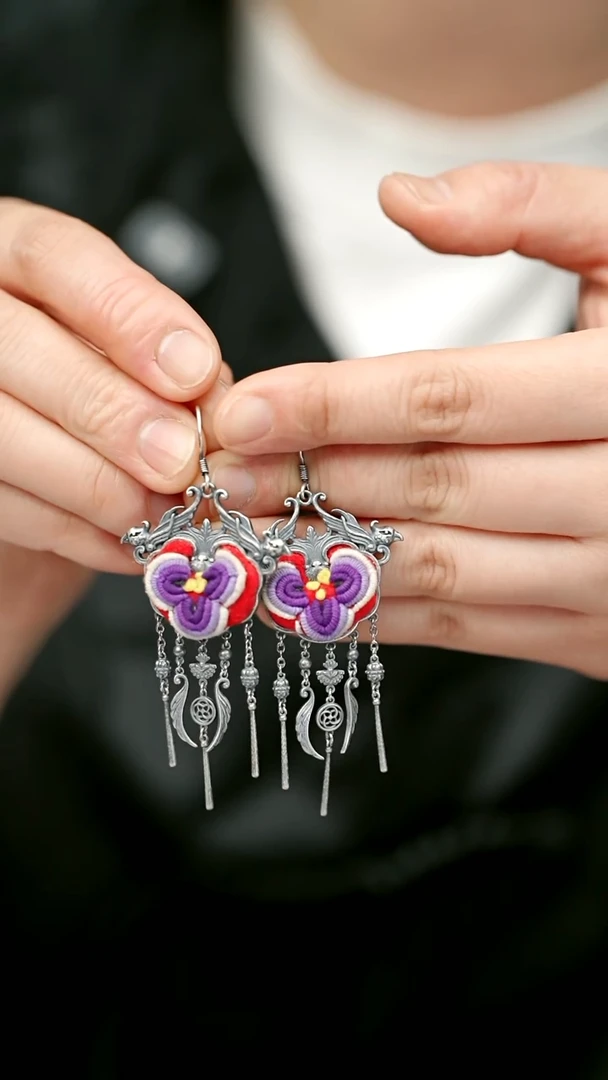 织绣120黔东南苗族刺绣