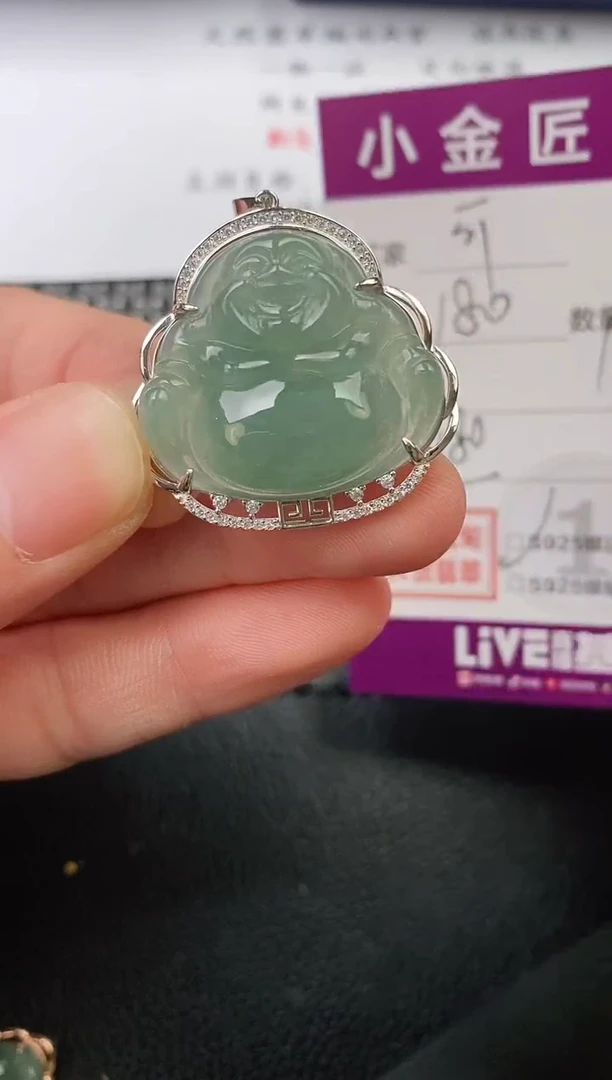 翡翠银S925镶嵌颈饰可**?吊坠